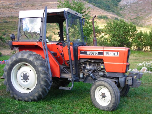 Kubota M5030