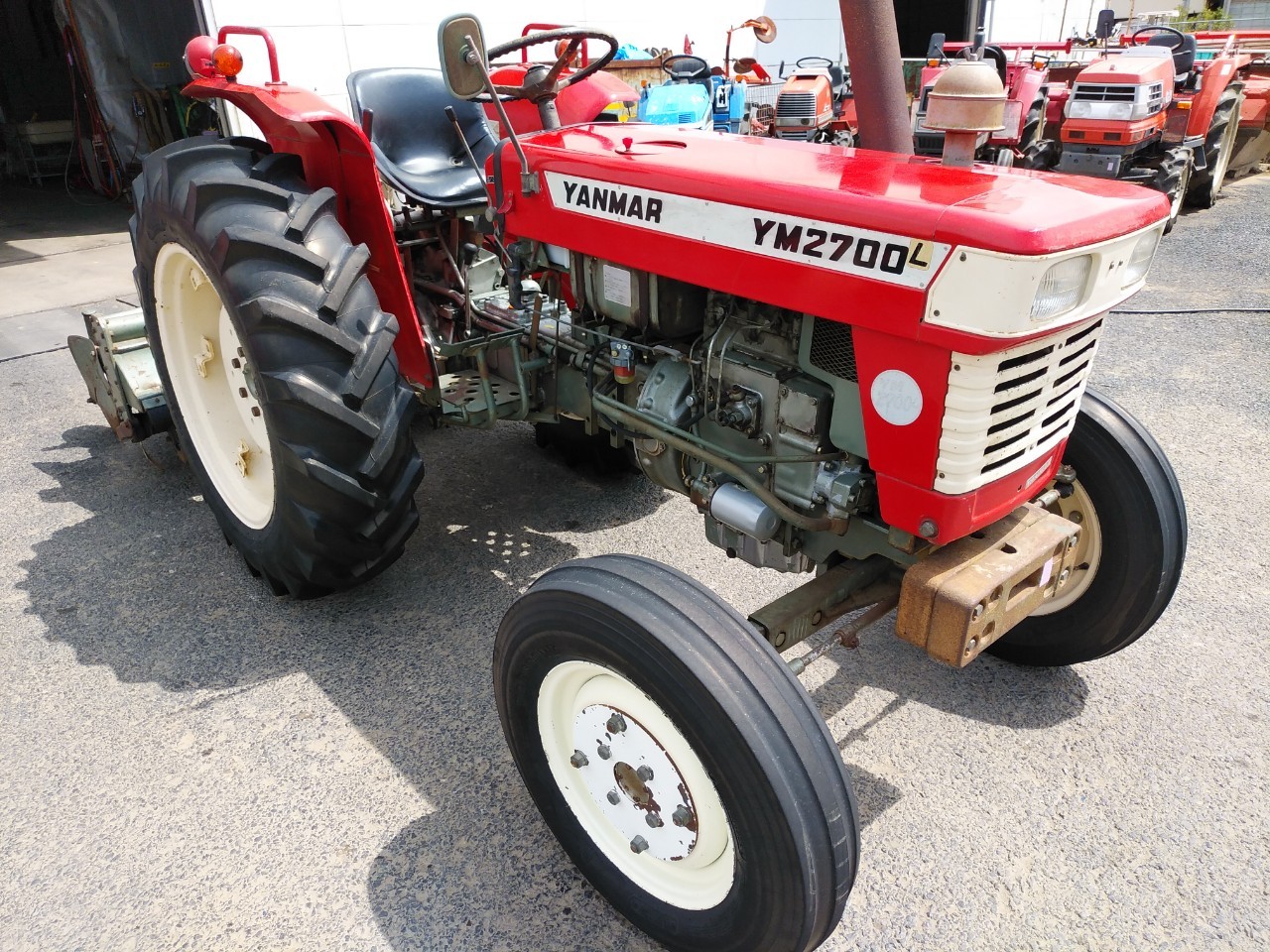 Yanmar YM2700